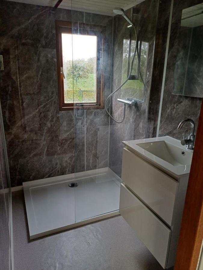 Vrijstaand Chalet Met Veel Buitenruimte En Veranda Zuid-Scharwoude Экстерьер фото